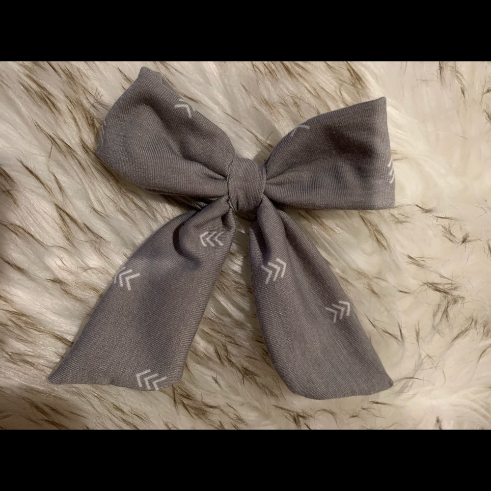 Sailor bow
